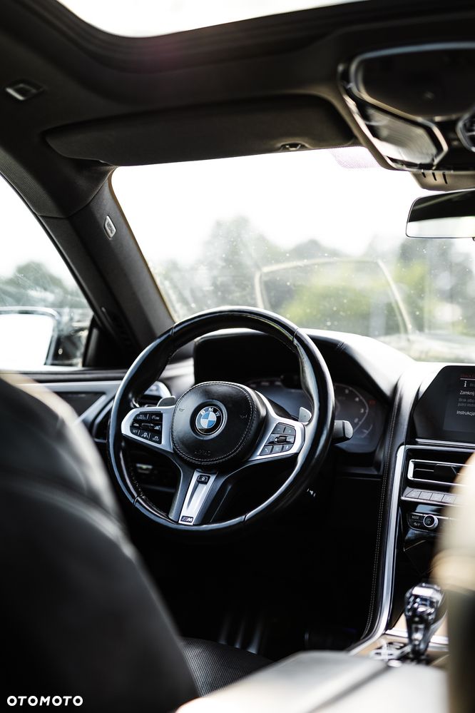 BMW Seria 8 - 10