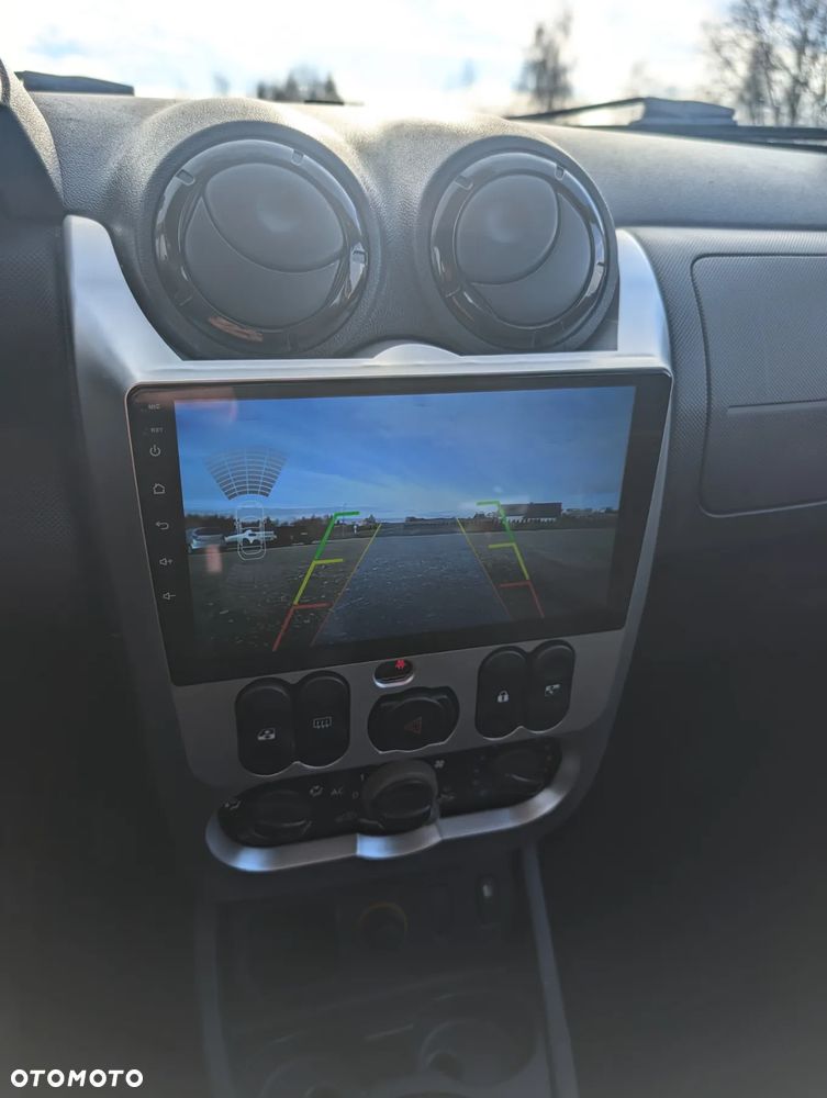 Dacia Duster 1.6 16V 4x2 - 8