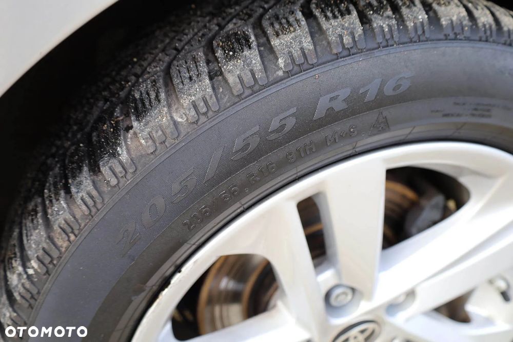 Toyota Corolla 1.8 Hybrid Comfort - 10