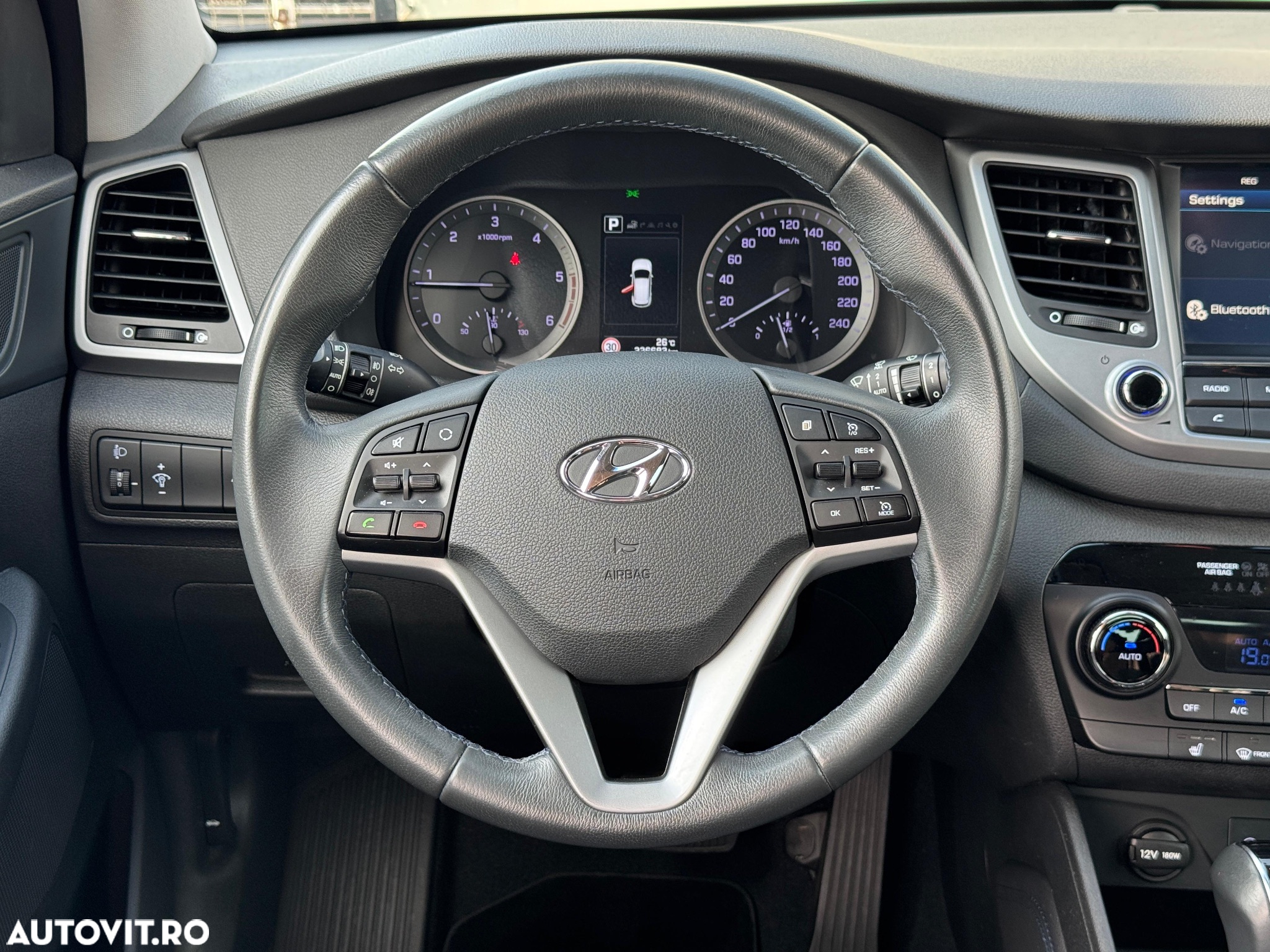Hyundai Tucson 2.0 CRDI 4WD Automatik Style - 8