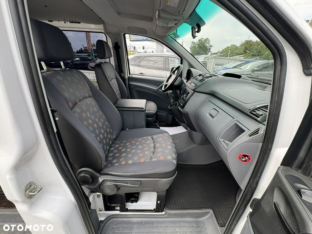 Mercedes-Benz Vito - 21