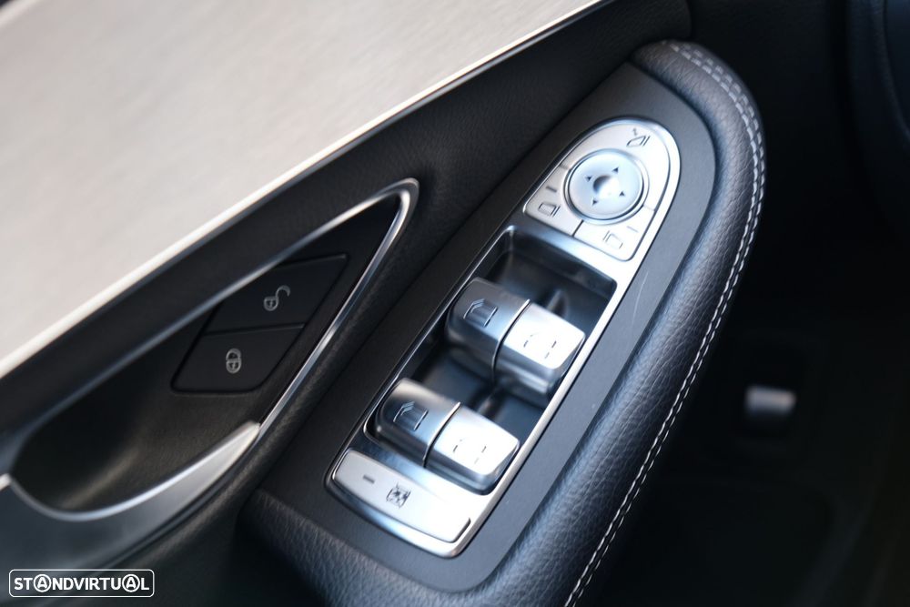 Mercedes-Benz C 300 de AMG Line - 23