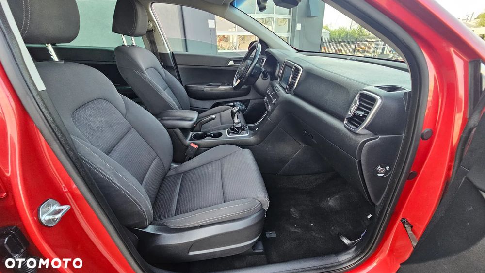 Kia Sportage 1.6 T-GDI Business Line 2WD - 18