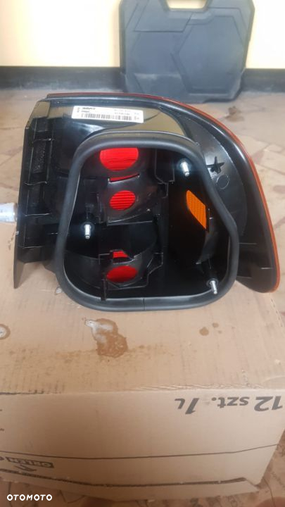 Lampa lewy tył tylna lewa Volkswagen POLO Classic - 2
