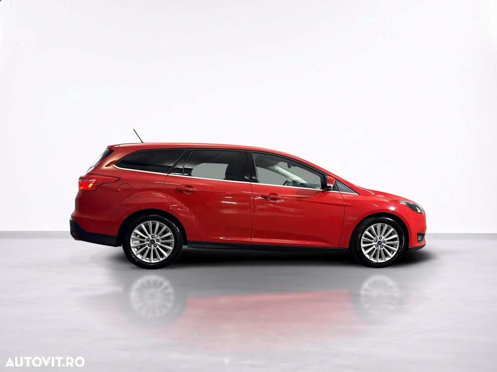 Ford Focus - 7