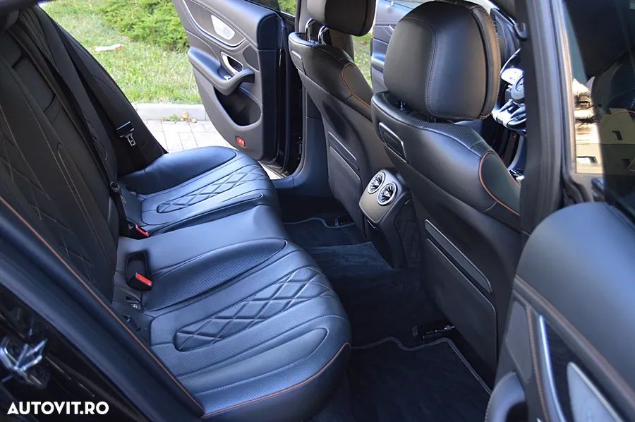 Mercedes-Benz CLS 450 4MATIC Aut - 32