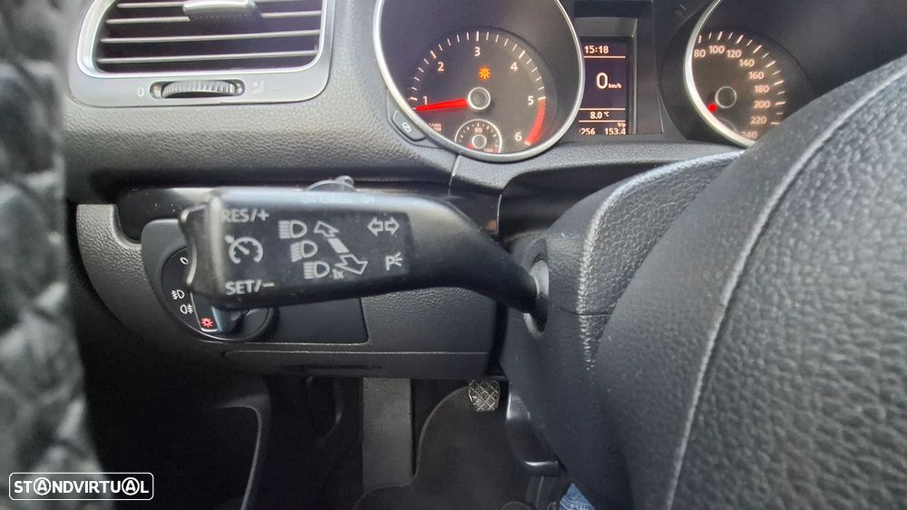 VW Golf Variant 1.6 TDi DPF Highline - 39