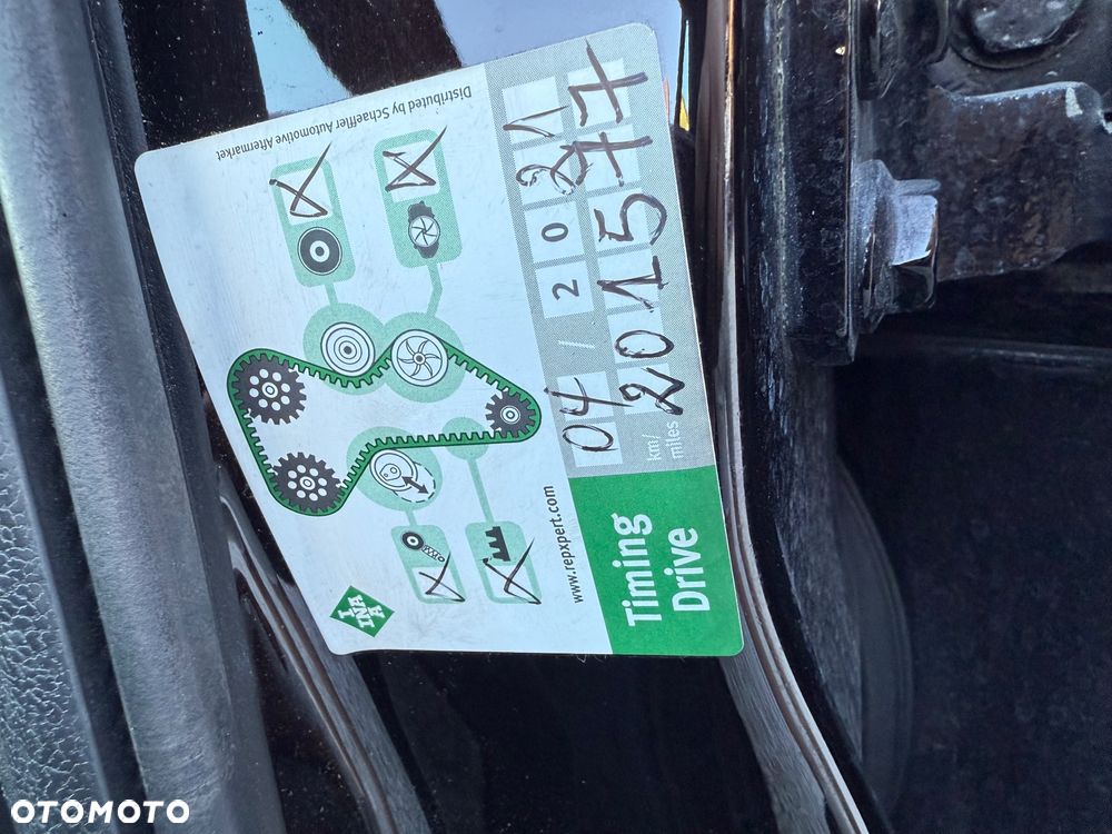 Alfa Romeo Giulietta 2.0 JTDM 16V - 13