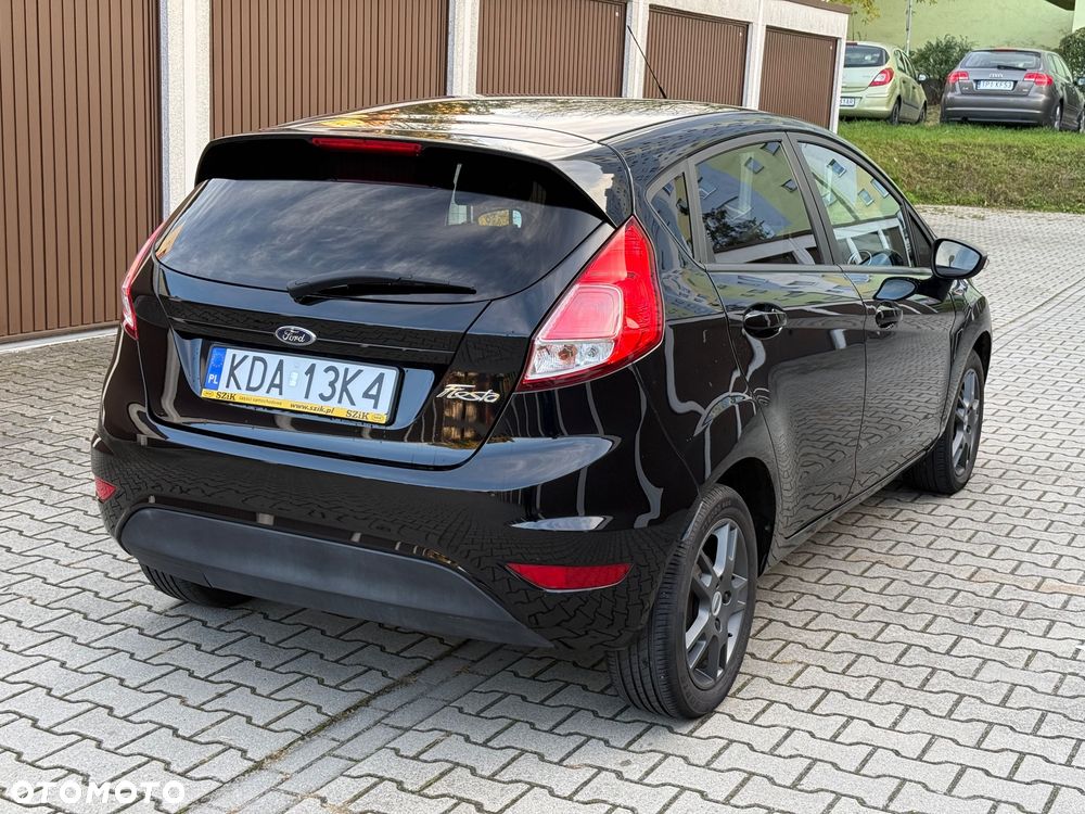 Ford Fiesta - 22
