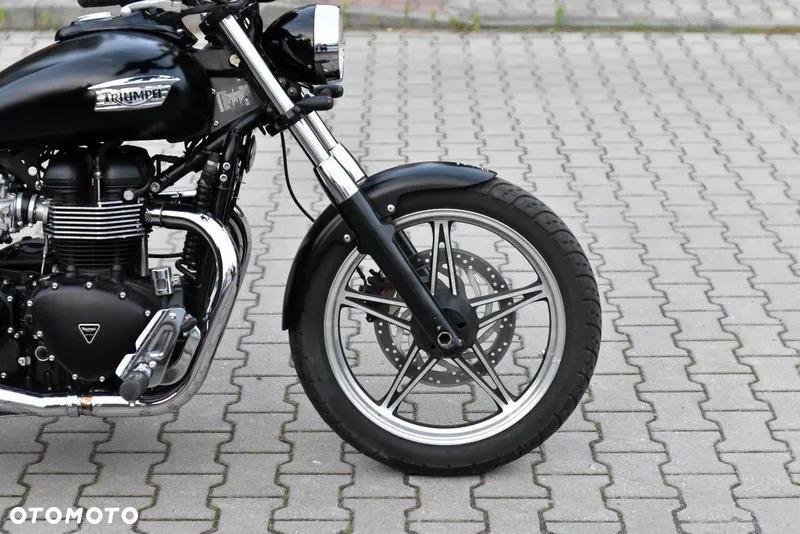 Triumph Speedmaster - 4