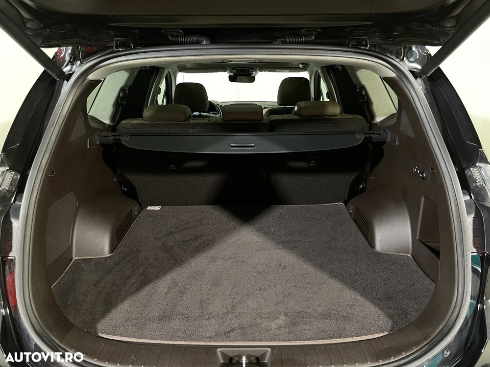 Hyundai Santa Fe - 13