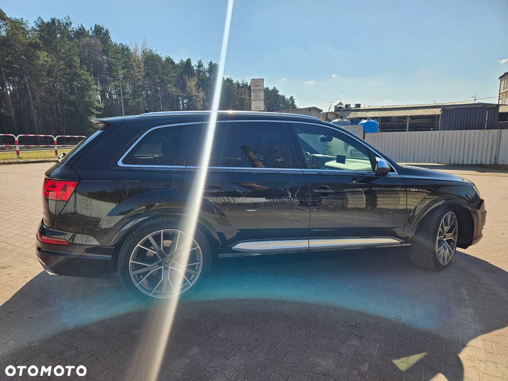 Audi SQ7 - 31