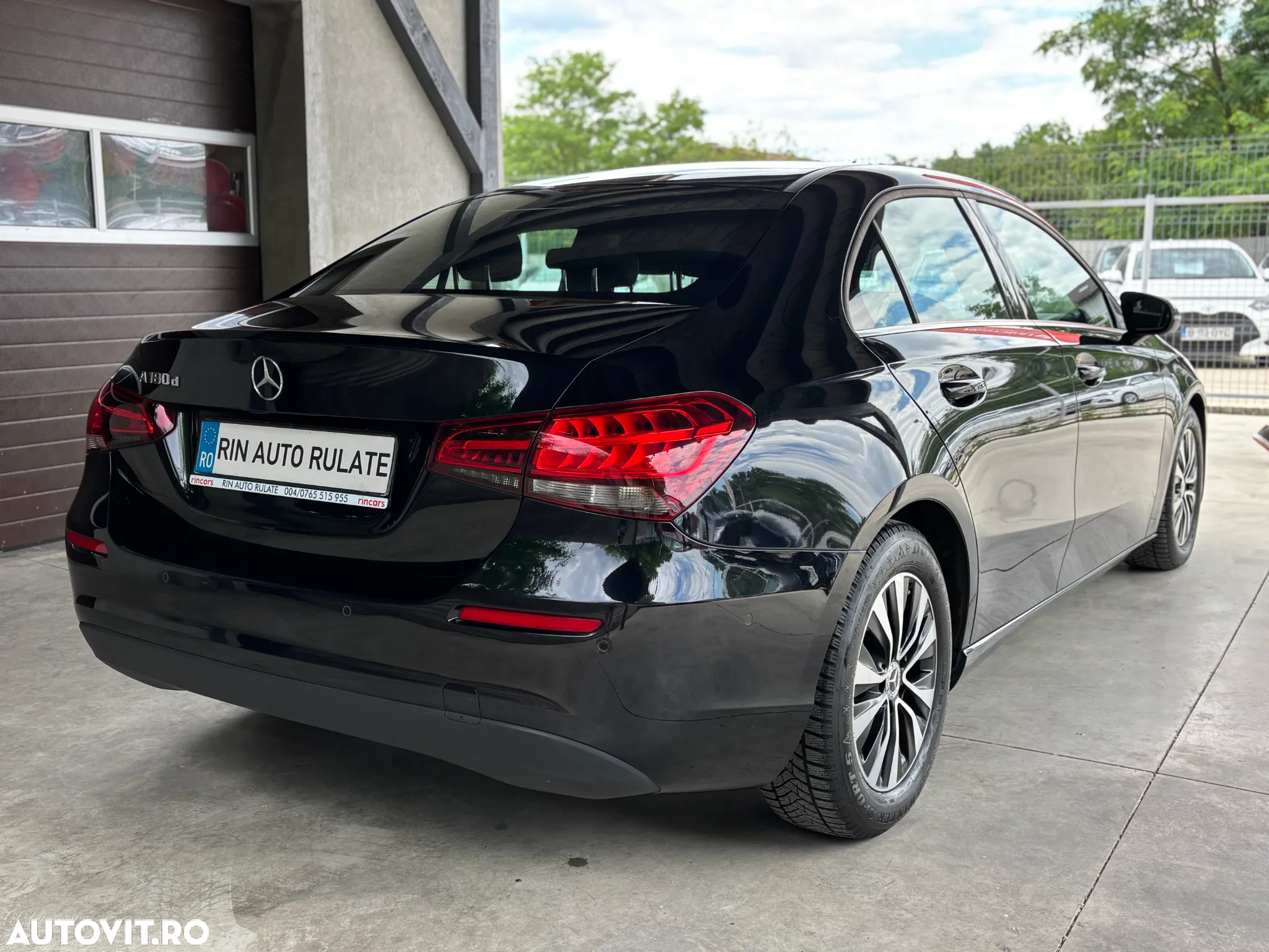 Mercedes-Benz A 180 d 7G-DCT - 9