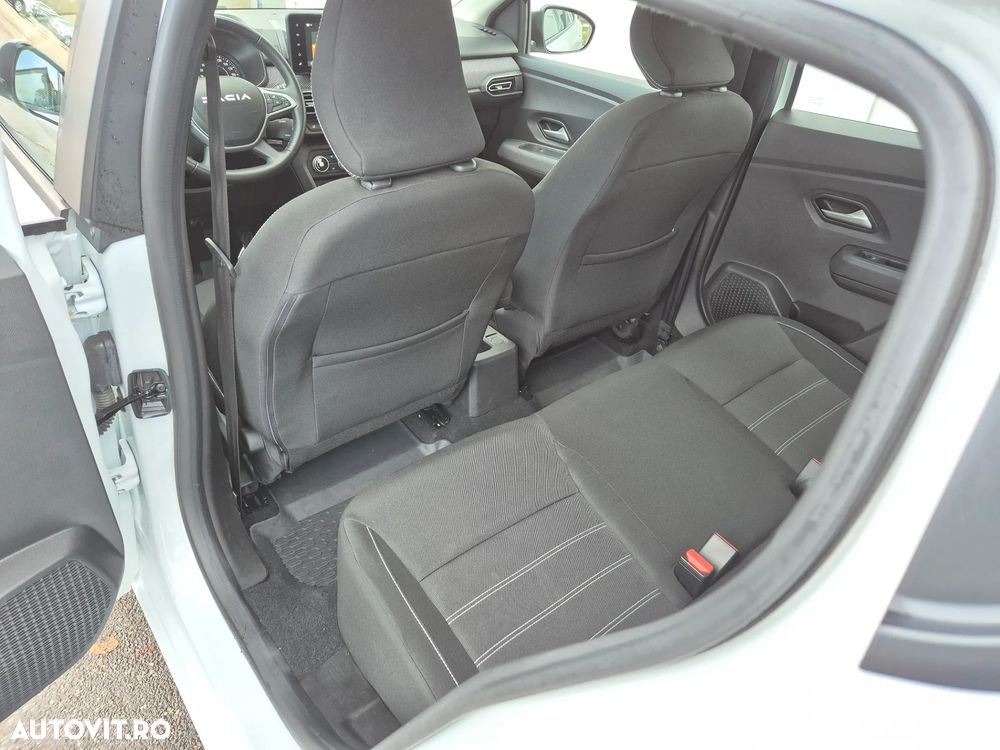 Dacia Sandero TCe 90 MT5 Expression - 12