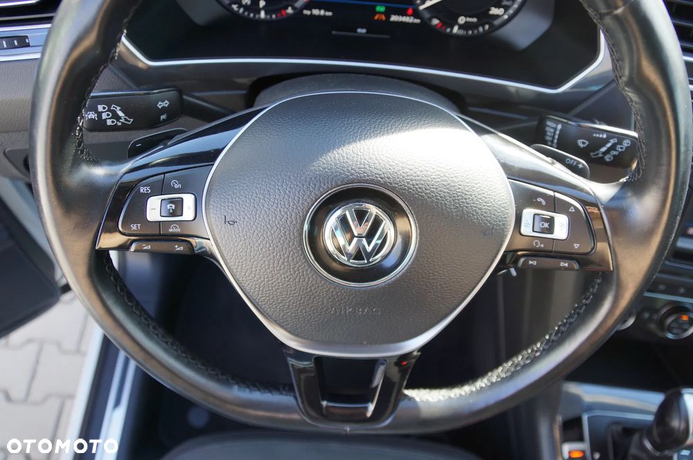 Volkswagen Tiguan 2.0 TDI SCR 4MOTION DSG Highline - 19