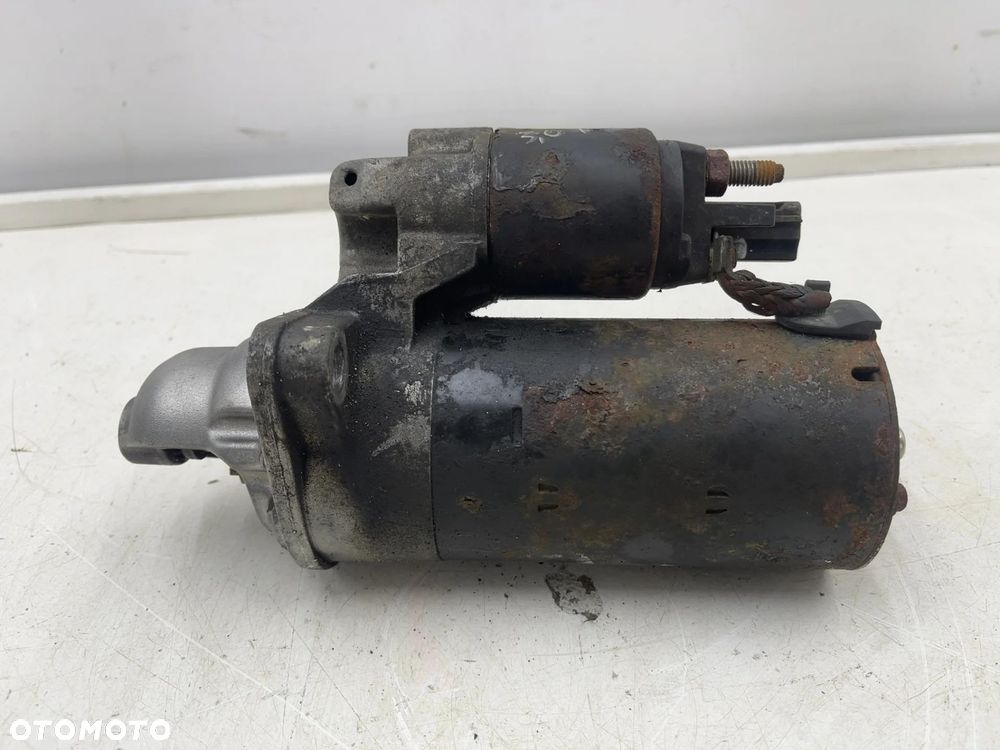 Rozrusznik Audi A8 D3 A4 B7 A6 C6 VW Phaeton 3.0 2.7 TDI diesel 1005831409 - 1