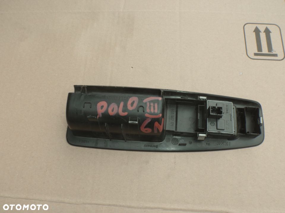dioda alarmu przełącznik szyb szyby ramka drzwi skoda fabia II 2 polo 6n oryginał  europa - 2