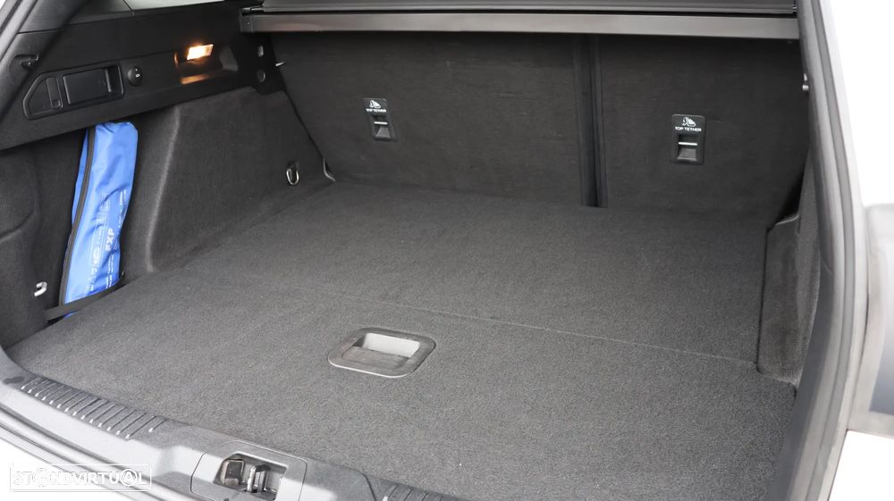 Ford Focus SW 1.5 TDCi EcoBlue ST-Line - 24