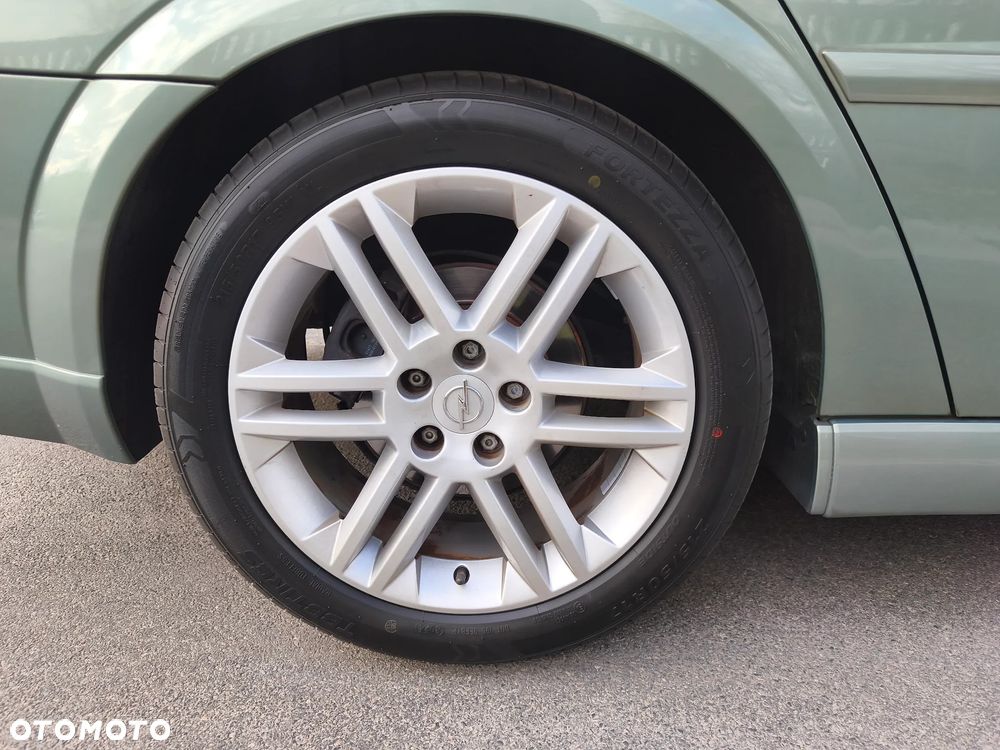 Opel Vectra 1.8 Sport/GTS - 21