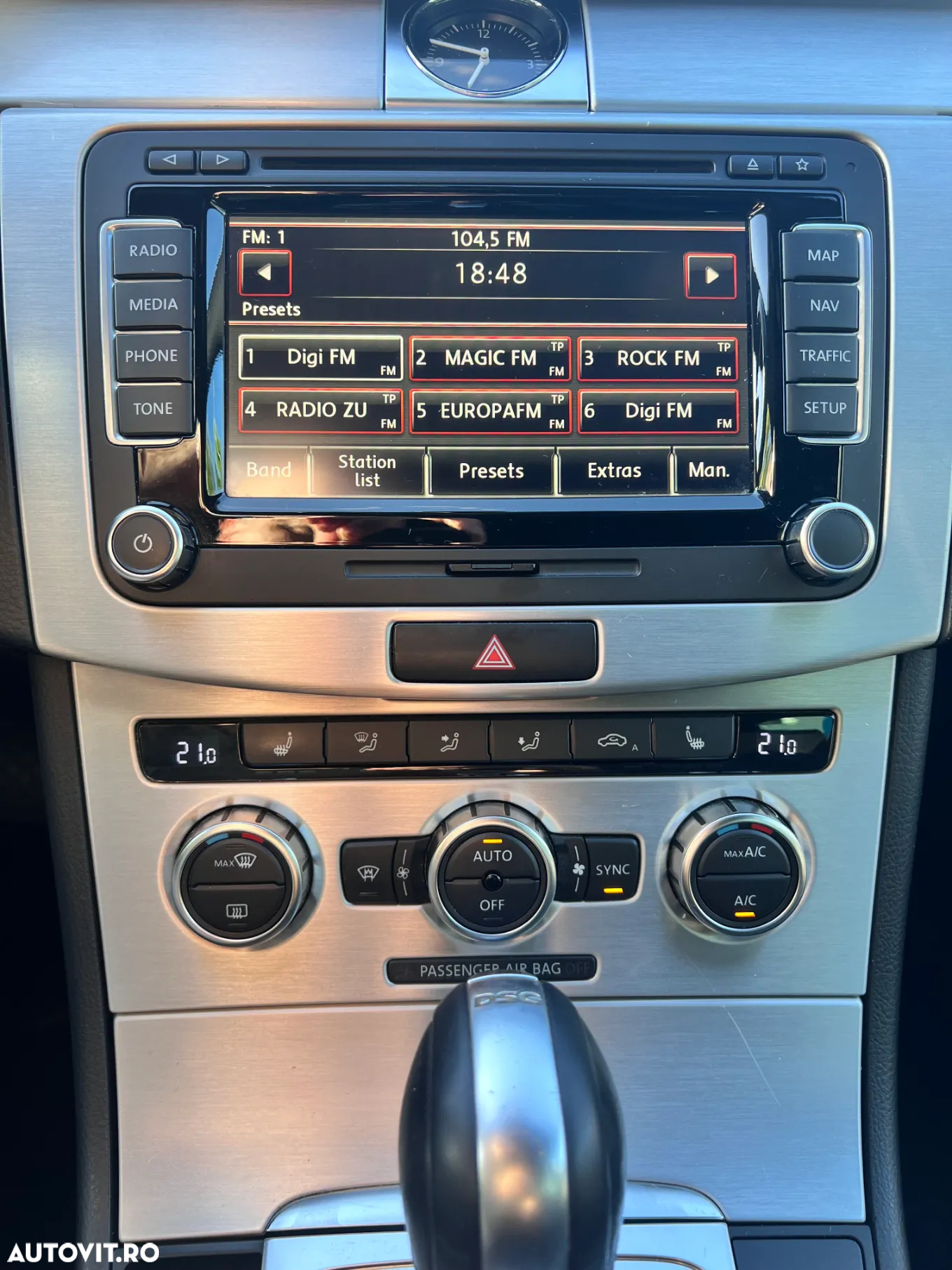 Volkswagen Passat - 15