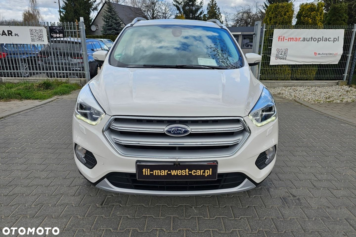 Ford Kuga - 10
