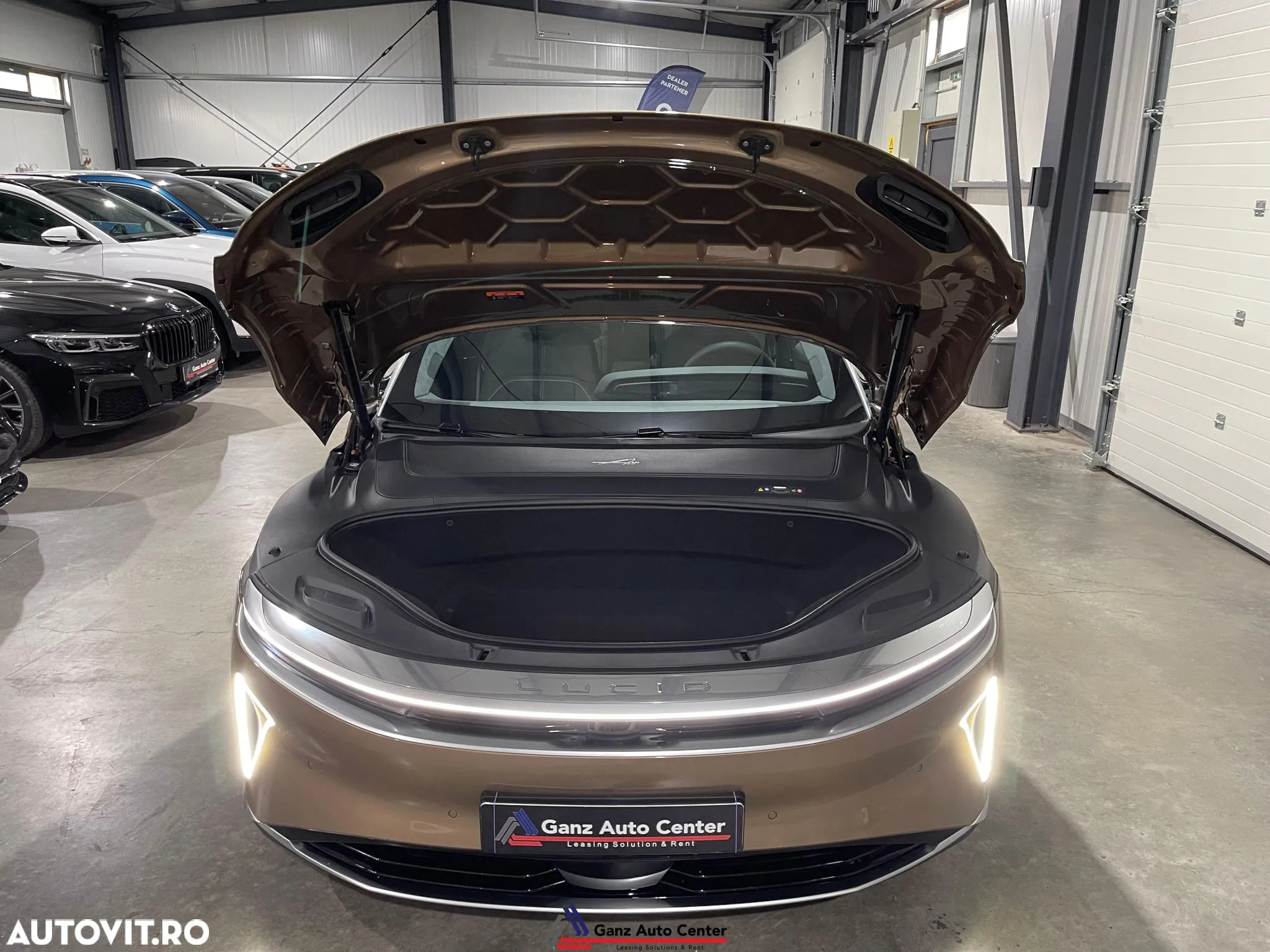 Lucid Air AWD Dream Edition Performance - 33