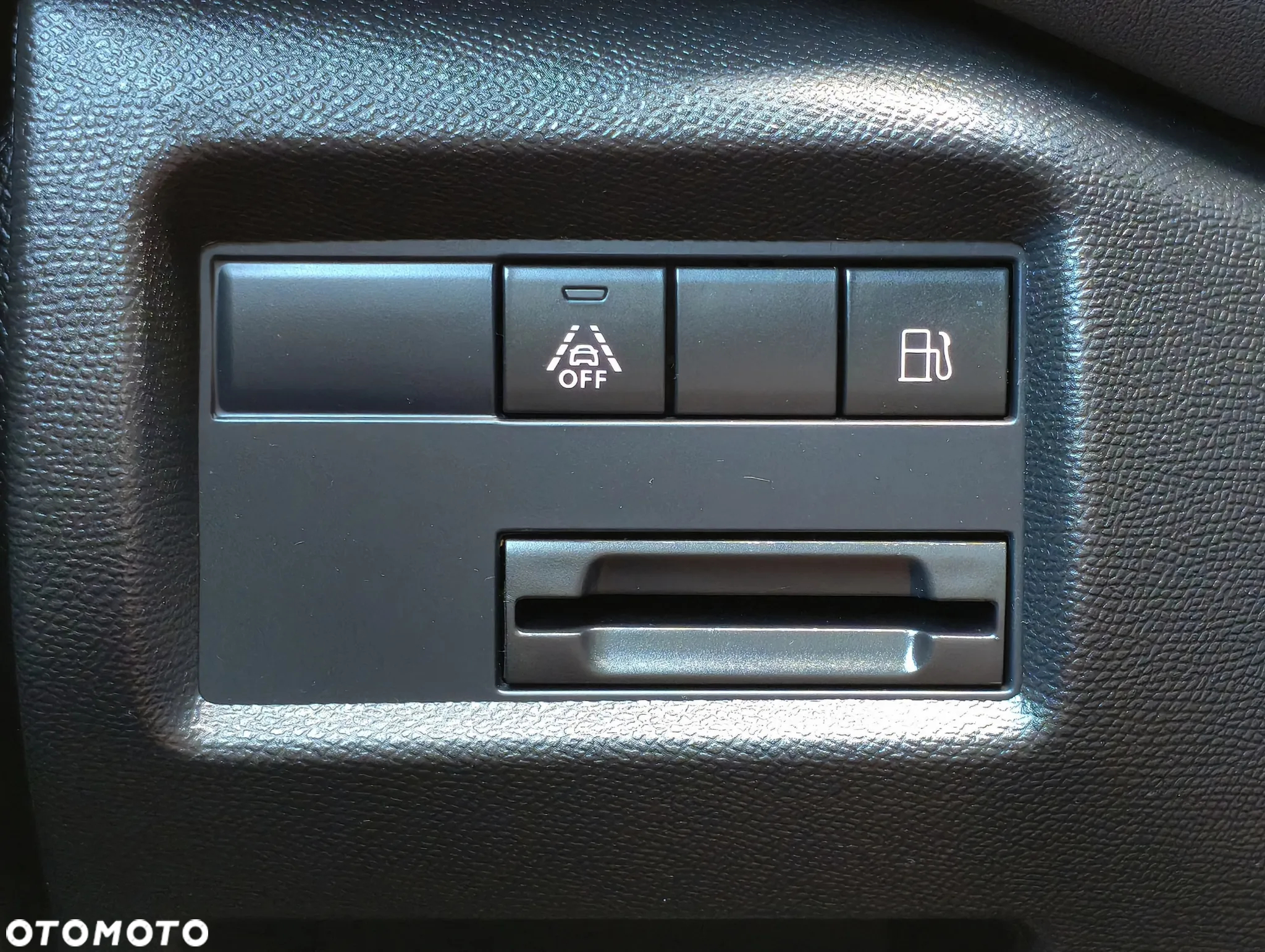 Citroën C5 Aircross Hybrid 225 e-EAT8 MAX - 17