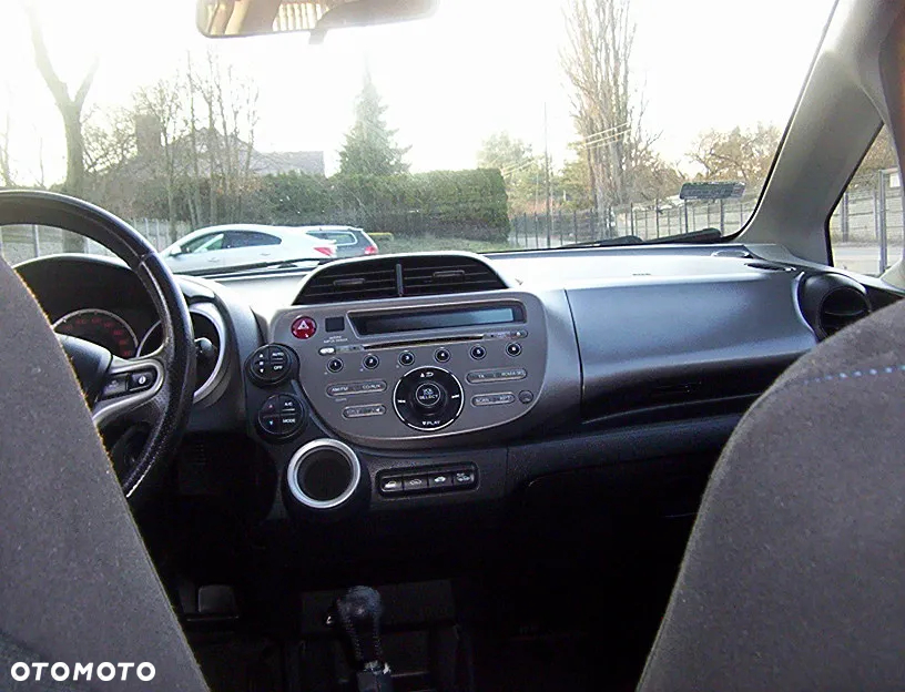 Honda Jazz 1.4 Executive - 14