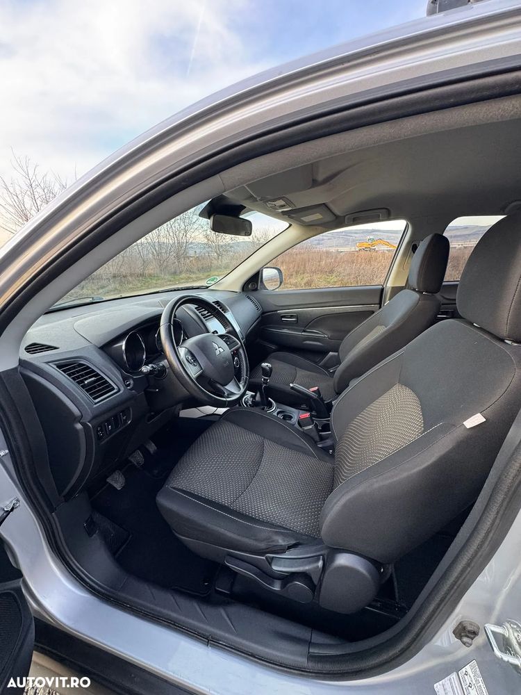 Mitsubishi ASX 1.8 DI-D 2WD Diamant Edition - 10