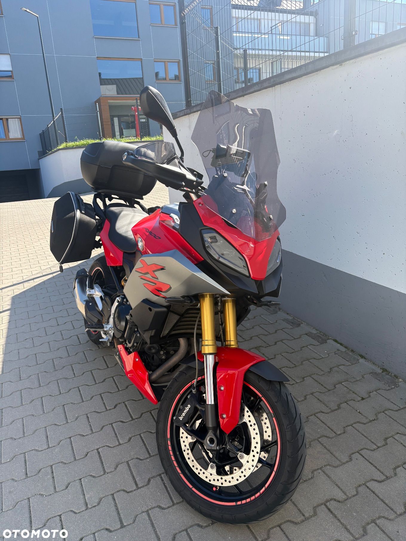 BMW XR - 1