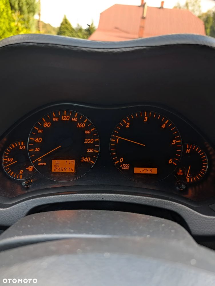 Toyota Avensis - 7