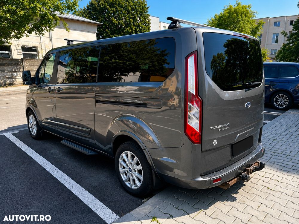 Ford Tourneo Custom Bus 320 2.0 EcoBlue 185 CP L2H1 Titanium X Aut. - 4