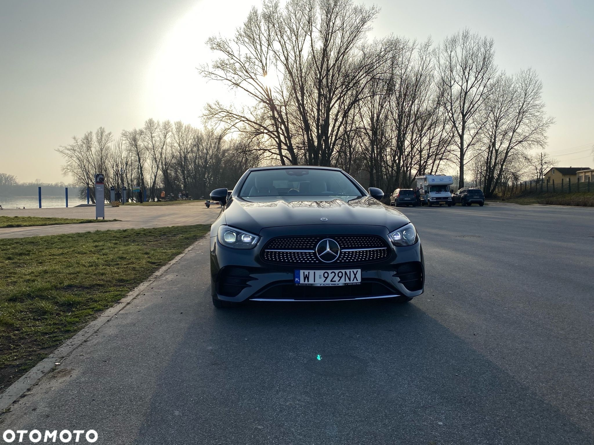 Mercedes-Benz Klasa E 220 d 4Matic Cabrio 9G-TRONIC AMG Line - 2