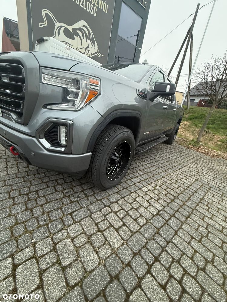 GMC Sierra - 15