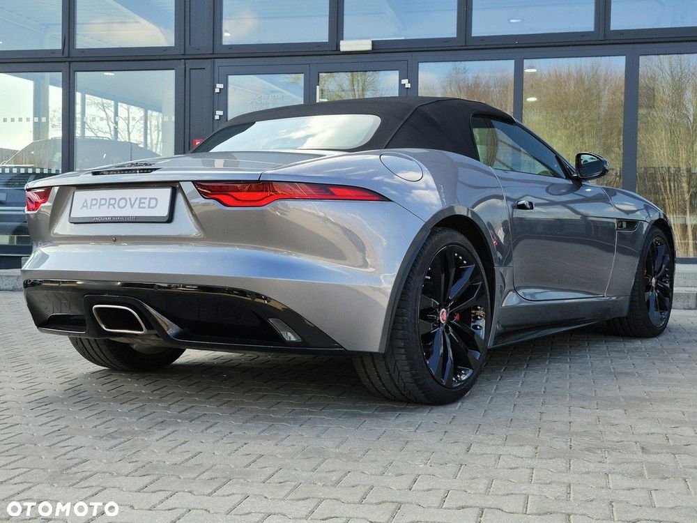 Jaguar F-Type - 14