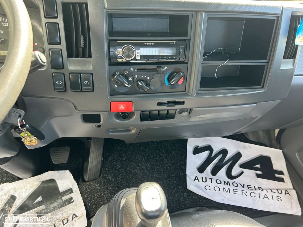 Isuzu NRL 35/25 - 12