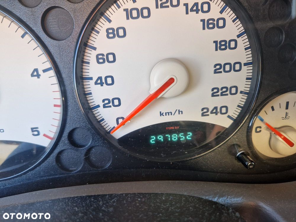 Jeep Cherokee 2.8L CRD Renegade - 3