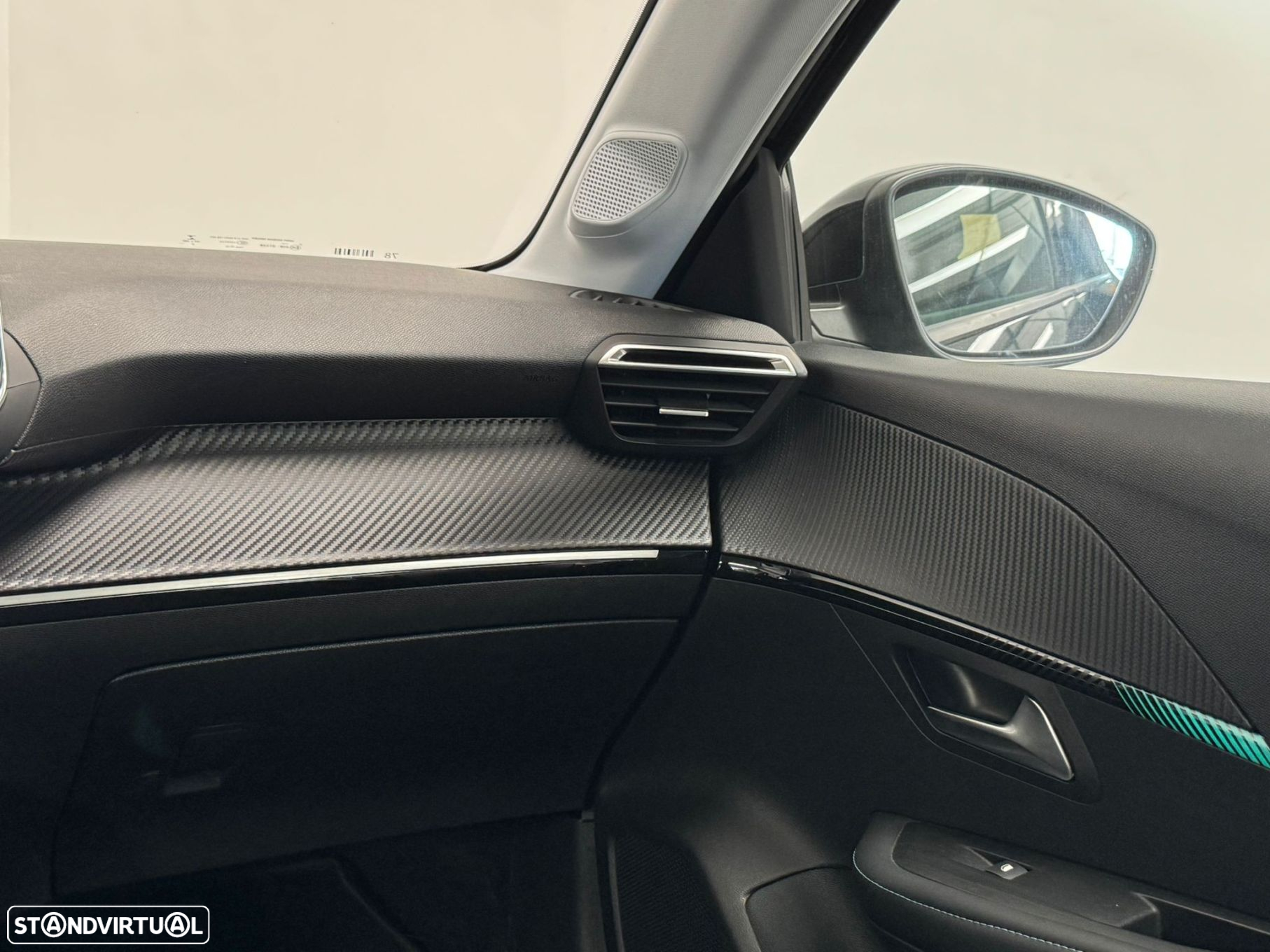 Peugeot e-208 50 kWh Allure Pack - 29