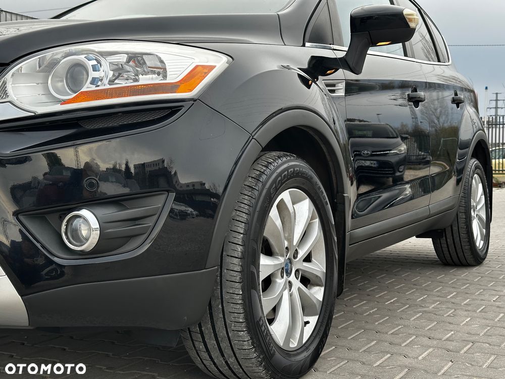 Ford Kuga 2.0 TDCi 4x4 Titanium - 8