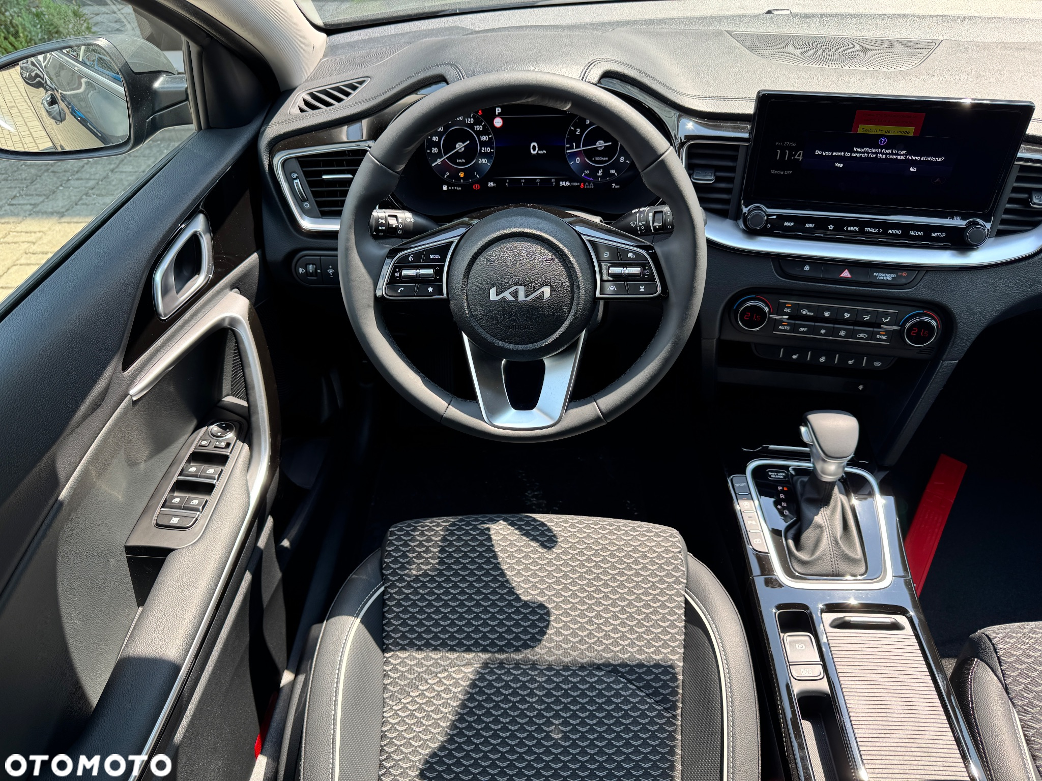 Kia XCeed 1.5 T-GDI Business Line DCT - 13