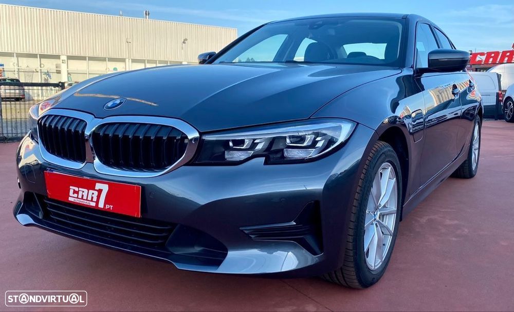 BMW 330 - 2
