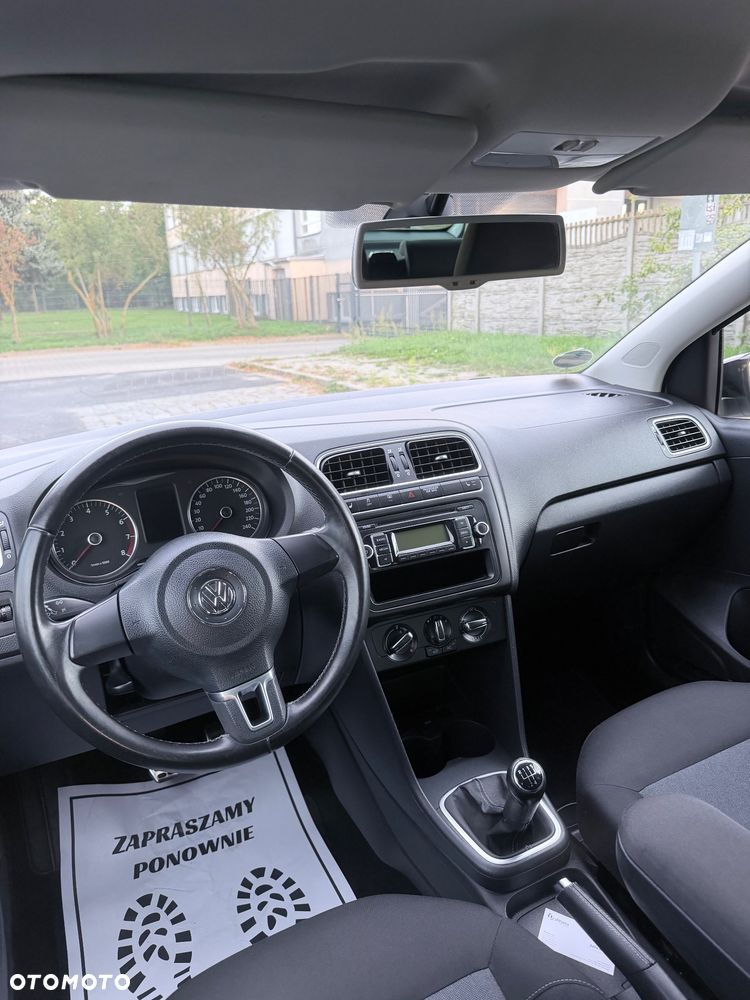 Volkswagen Polo - 16