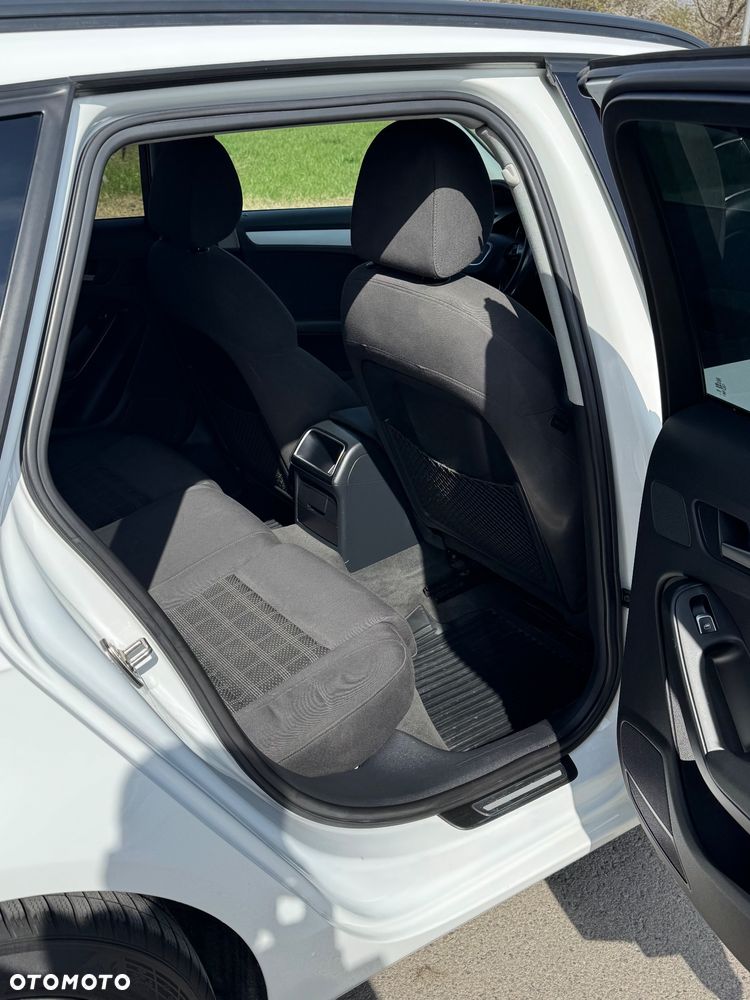 Audi A4 Avant 2.0 TDI - 7