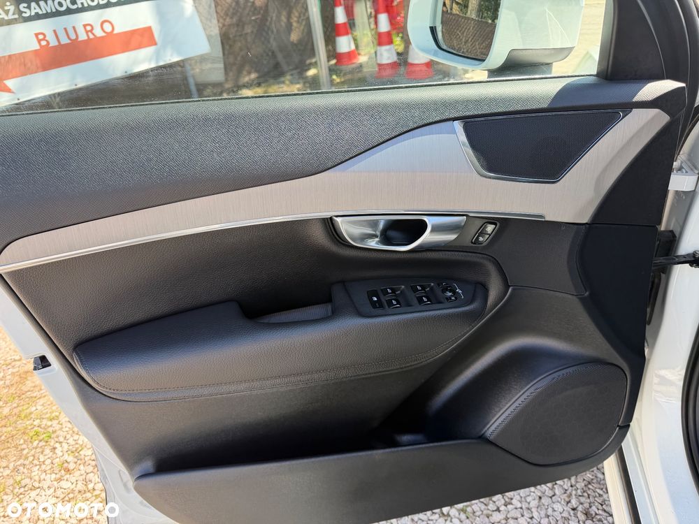 Volvo XC 90 B5 D AWD Momentum Pro 7os - 16