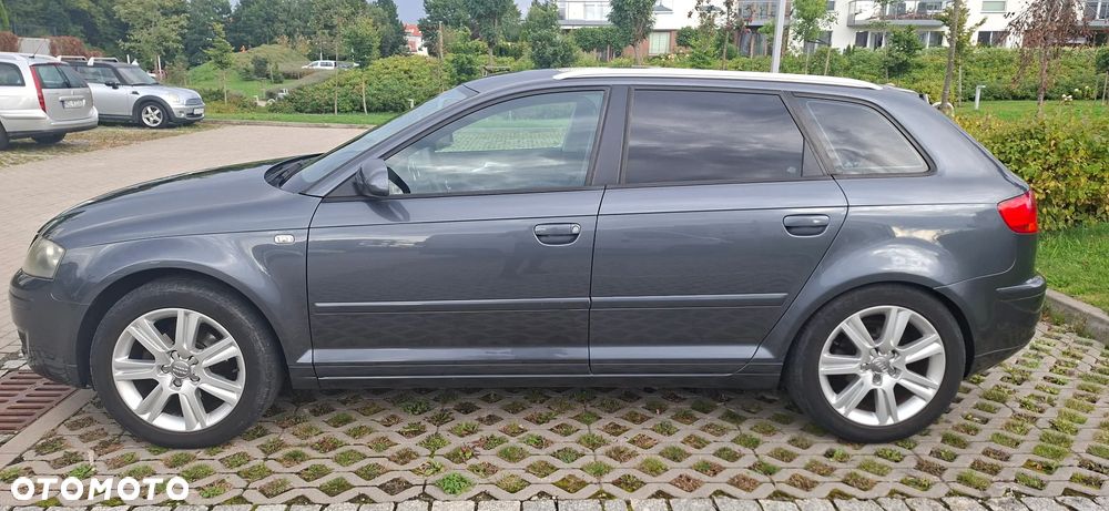 Audi A3 Sportback 1.6 Ambiente - 3
