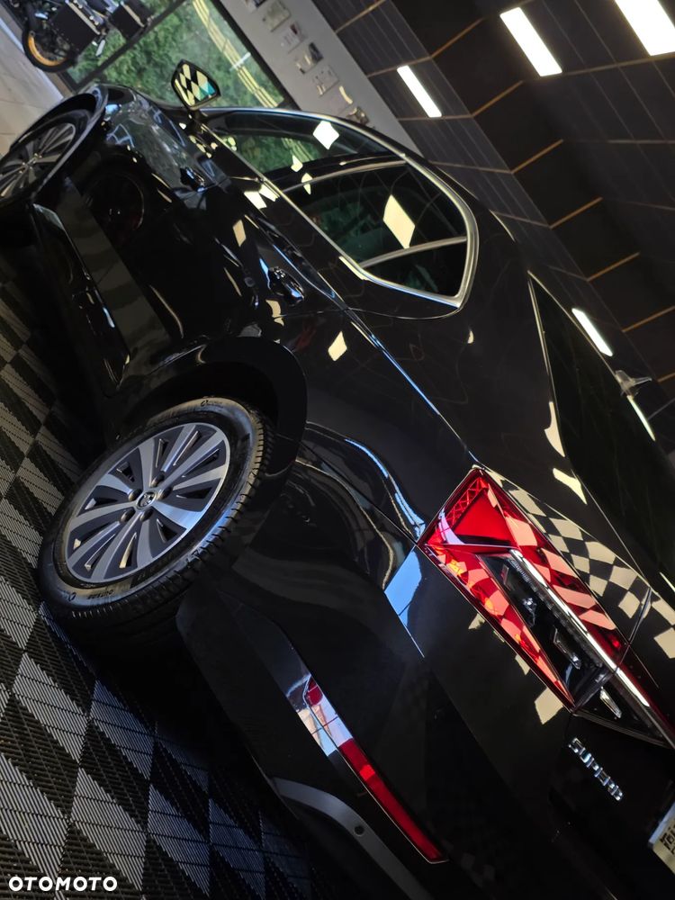 Skoda Superb 2.0 TDI SCR Style DSG - 17