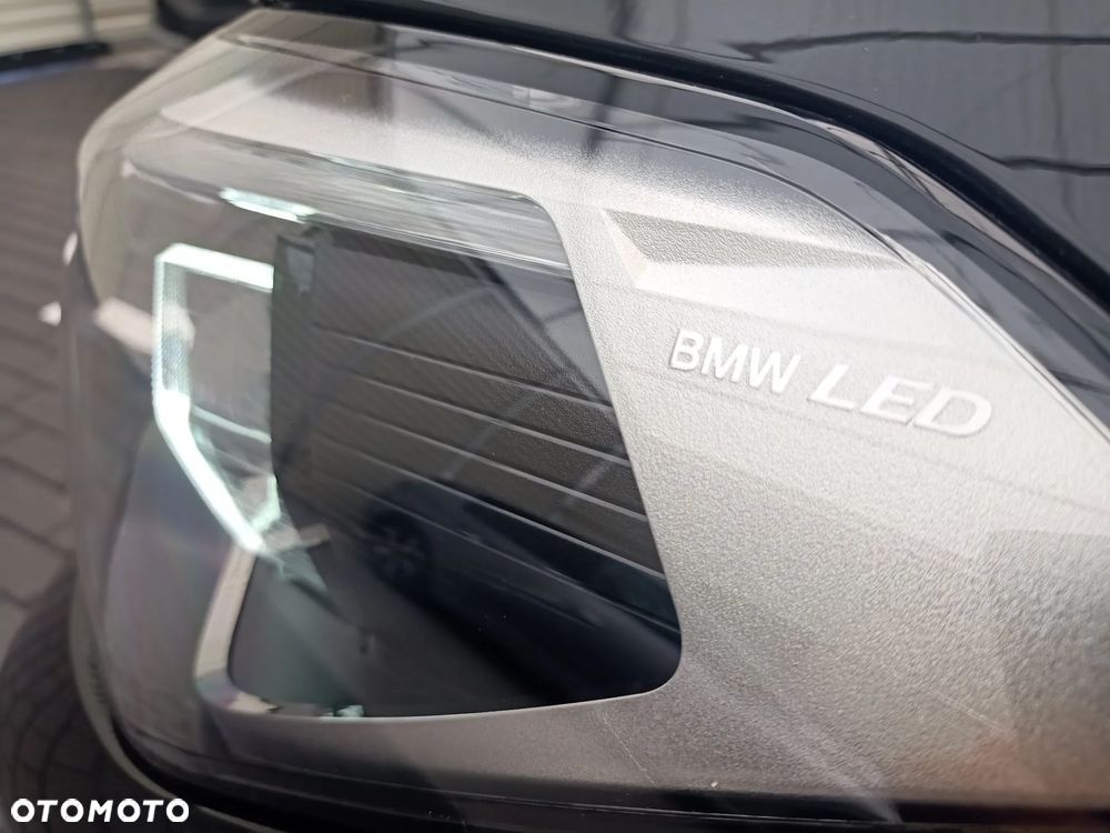 BMW X1 sDrive20i Advantage - 29