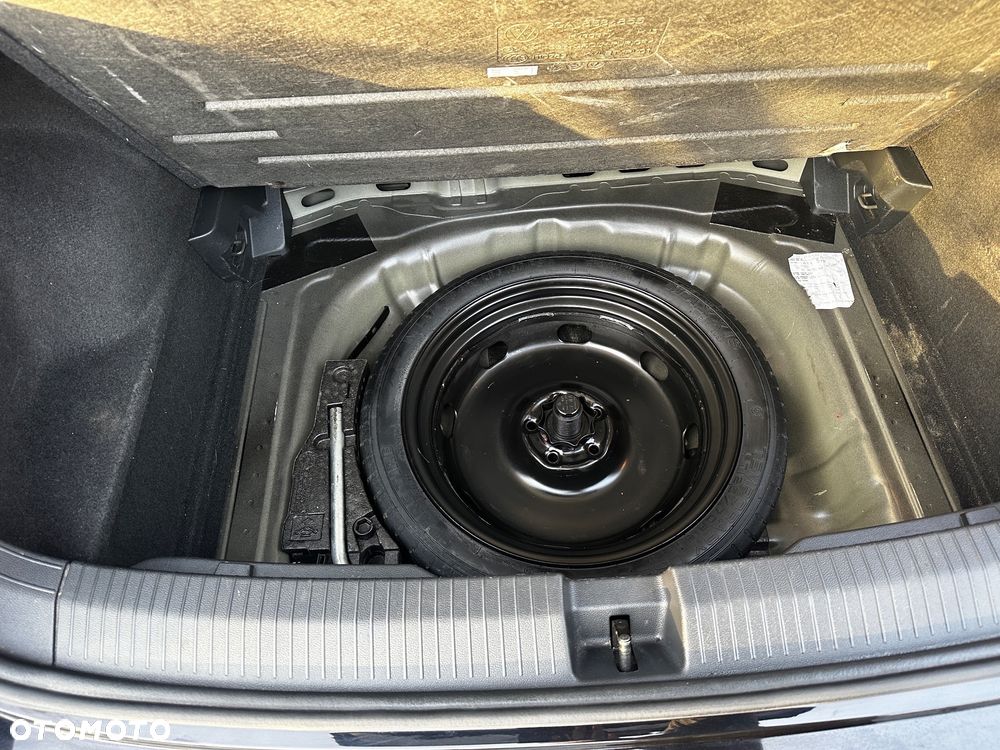 Volkswagen T-Roc 1.6 TDI SCR - 23