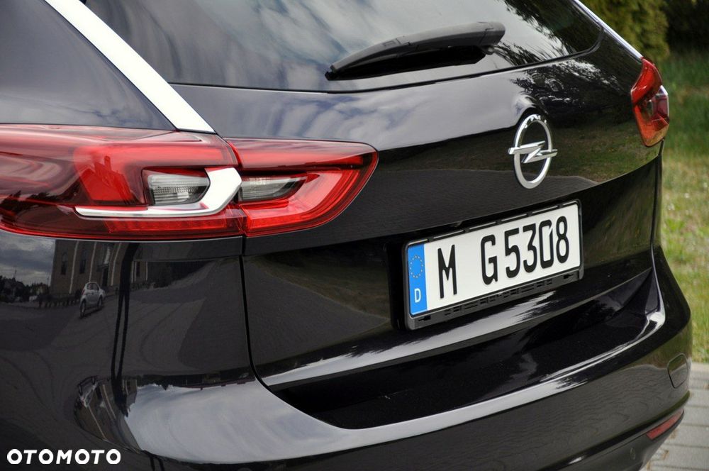 Opel Insignia - 16