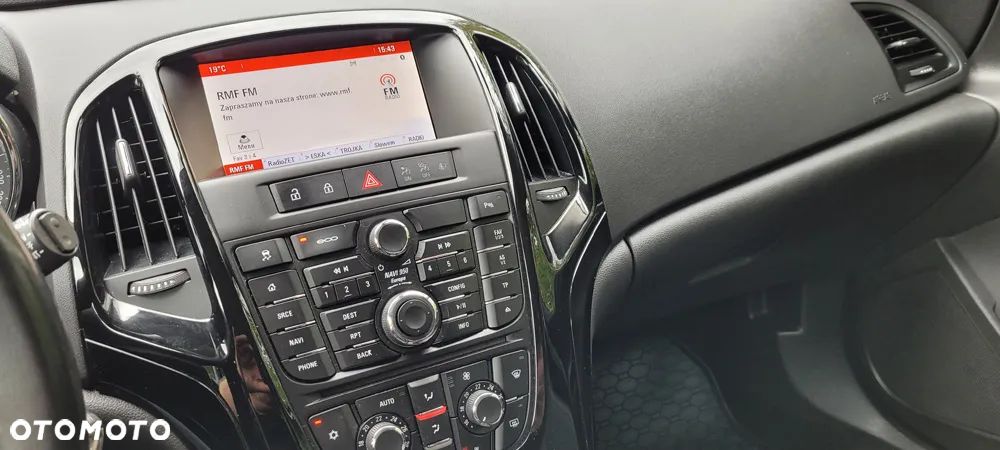 Opel Astra 1.6 CDTI Cosmo - 9